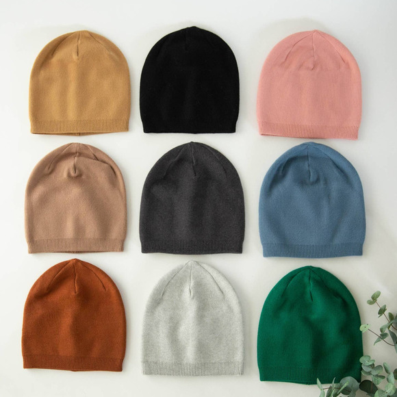 Light Heather Grey Cashmere Blend Beanie - Picture 4 of 4